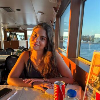Babysitter em Queluz: Beatriz