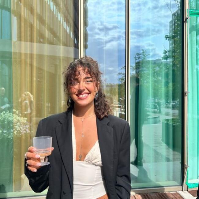 Babysitter in Lausanne: Arbesa