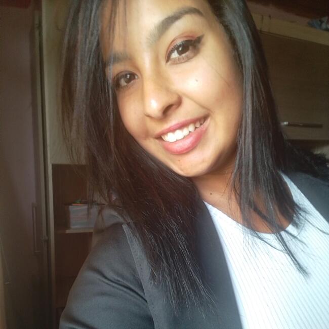 Babysitter in Campo Largo: Gabriela