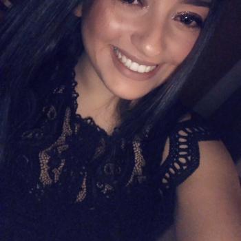 Baby-sitter Strassen: Kenza