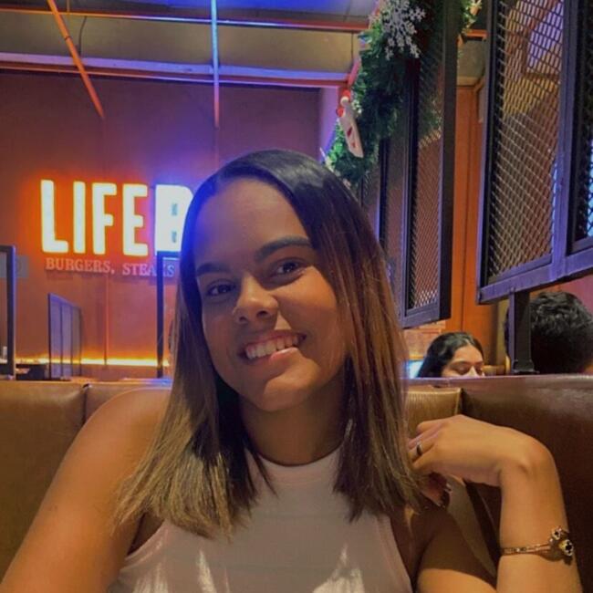 Babysitter in Contagem: Eduarda