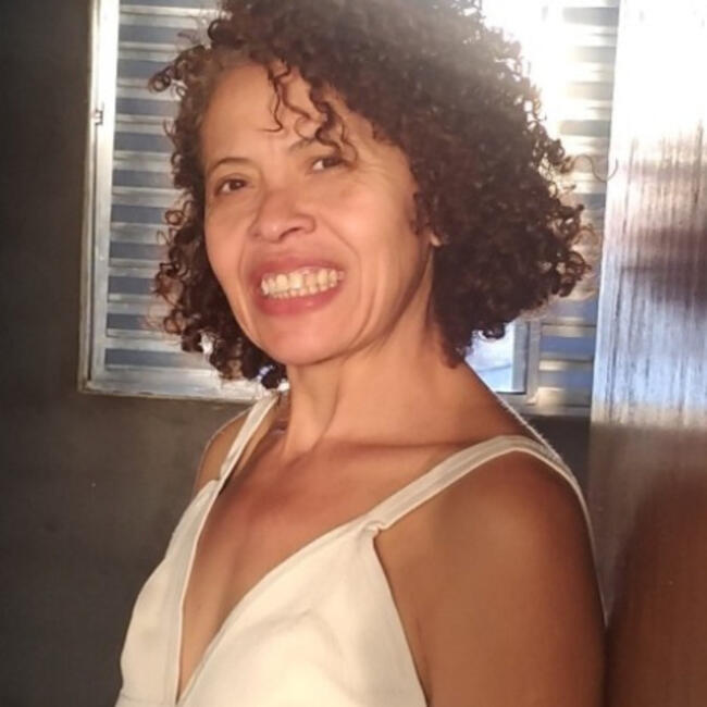 Babá em Curitiba: Ana Hilda