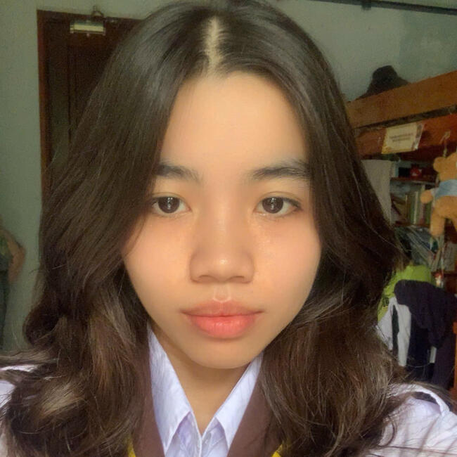 Babysitter in Bunbury: Rose