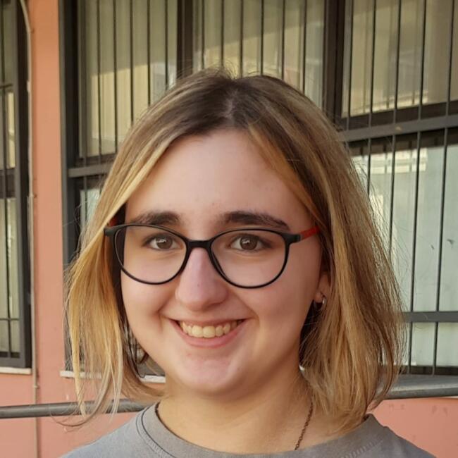 Babysitter a Marcianise: Samantha