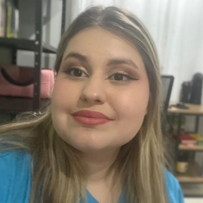 Babysitter in Colombo: Helena