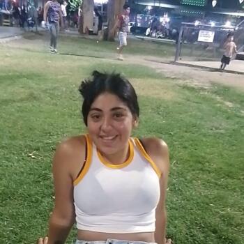 Niñera en Pocito: Abril