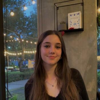 Babysitter in Bath: Sophie