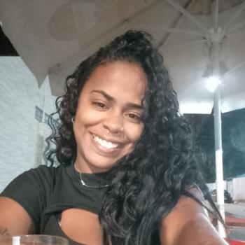 Babysitter in Vila Velha: Rayane