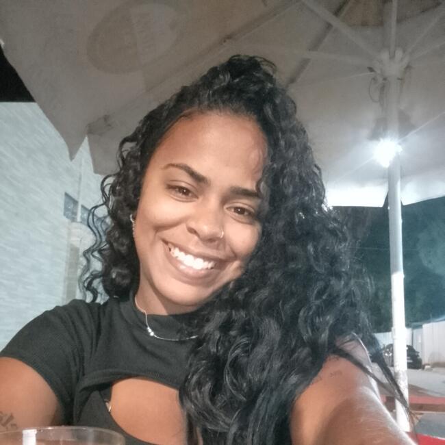 Babá em Vila Velha: Rayane