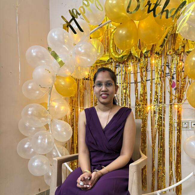 हैदराबाद में बेबीसिटिंग की नौकरी: Sanmukh