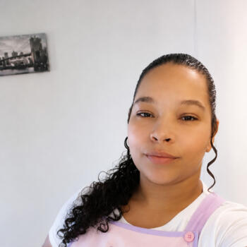 Babysitter Natal: Mayra Luiza