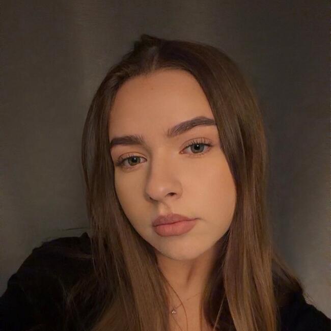 Babysitter in Esch an der Alzette: Yara Zoé