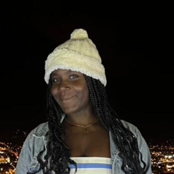 Baby-sitter in Guayaquil: Karen