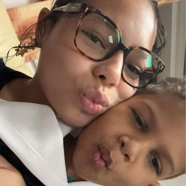 Babysitter in Orange: Lunea