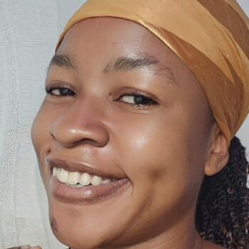 Babysitter in Lugbe Suburban District: Divinevictory