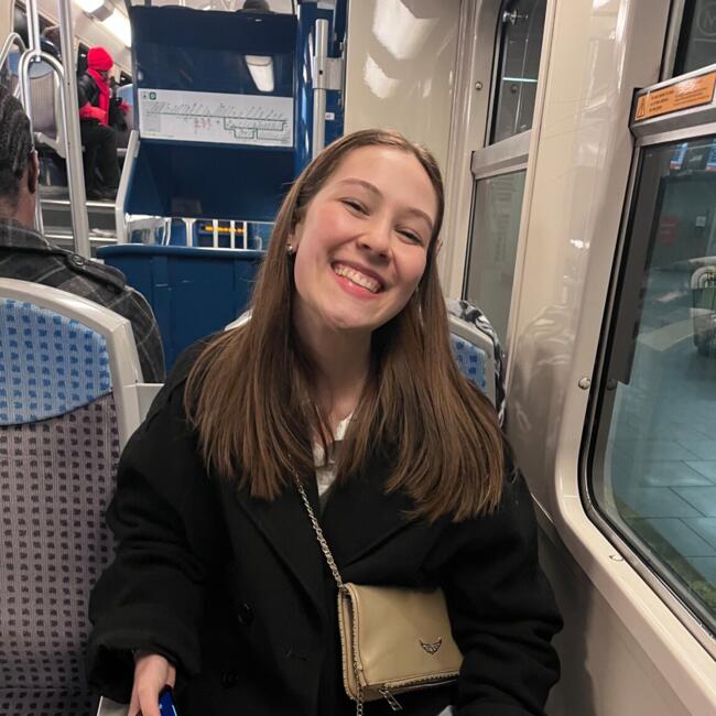 Babysitter in Troyes: Line