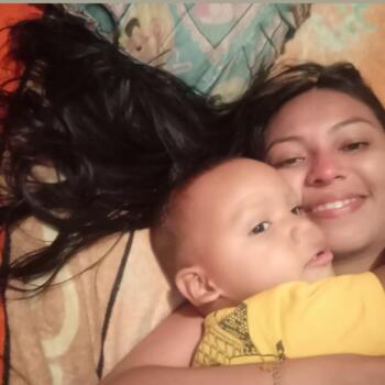 Babysitter Curitiba: Carmely