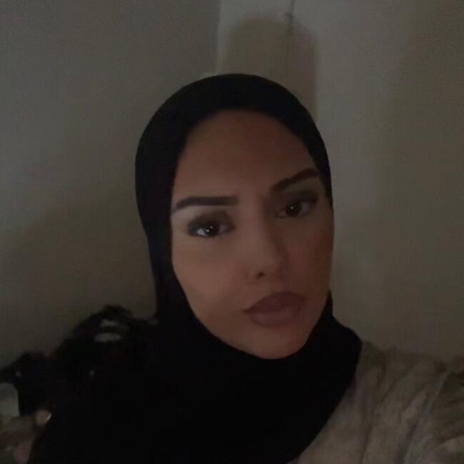 Babysitter in Nogent-sur-Marne: Maya