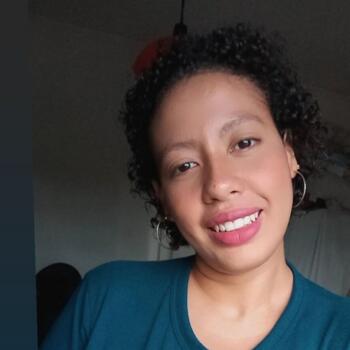 Babysitter in Timbó: Andressa