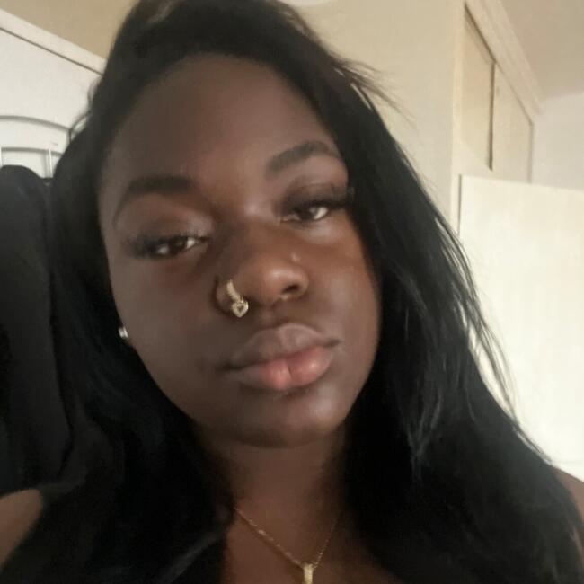 Babysitter in Southampton: Brenda