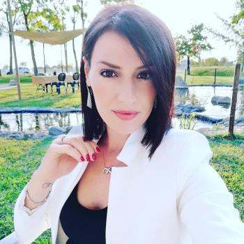Babysitting job in Modena: babysitting job Fjoralba