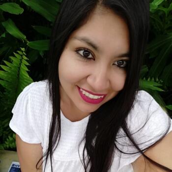 Babysitter in Tampa Villas South: Tatiana