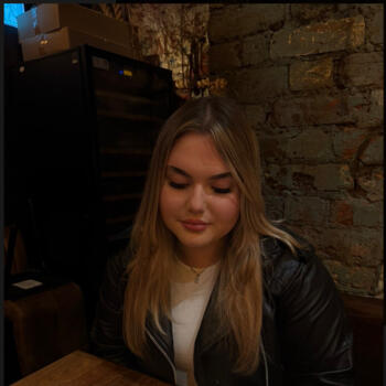 Babysitter in London: Sofia