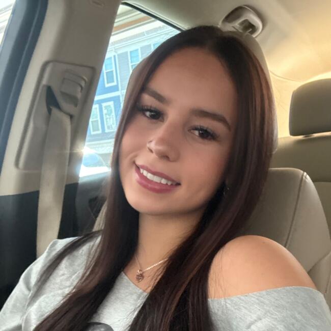 Babysitter in Rosenberg: Madison