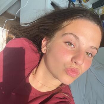 Babysitter in Aubevoye: Eva