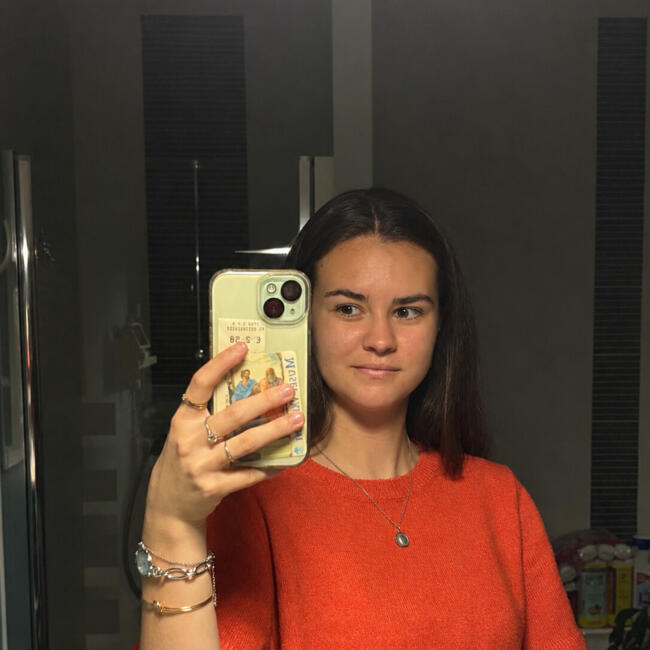 Babysitter in Renazé: Chloé
