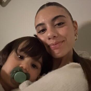 Babysitter in Almada: Luna