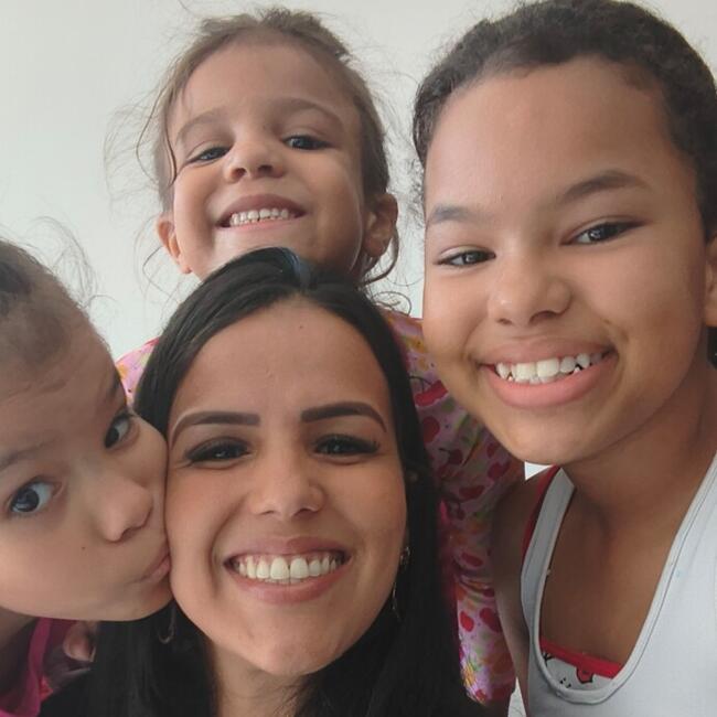 Emprego de babá em Rio de Janeiro: Priscilla