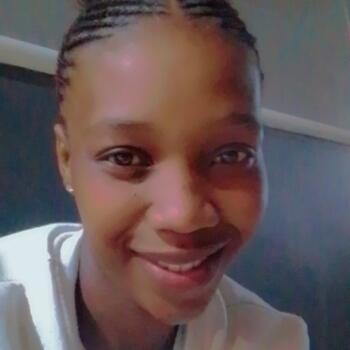 Babysitter Johannesburg: Nosipho