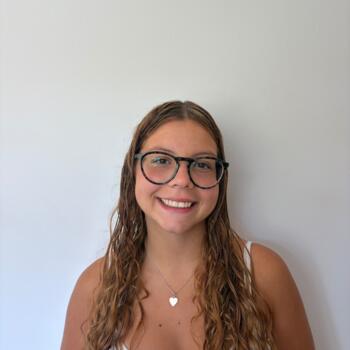 Babysitter em Queluz: Lara
