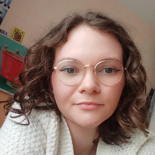 Babysitter in Flers: Justine
