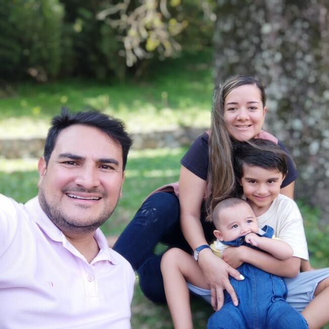 Trabajo para niñera en Piedecuesta: Cesar