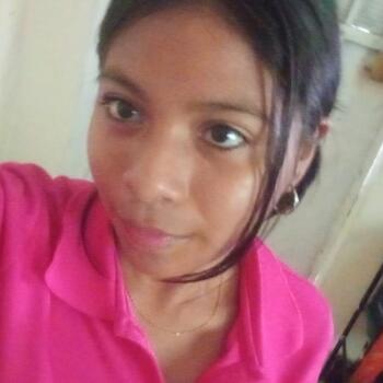 Babysitter in Vista Alegre: Giselle