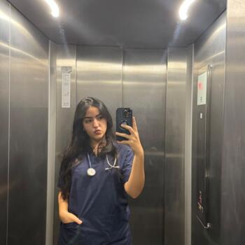 Babysitter in Marrakech: Nesrine