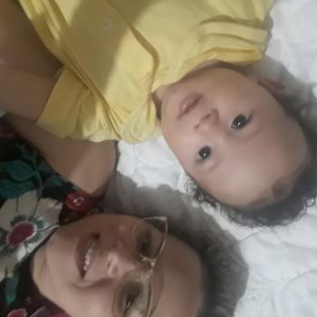 Emprego de babá em Ferraz de Vasconcelos: emprego de babá Francielen