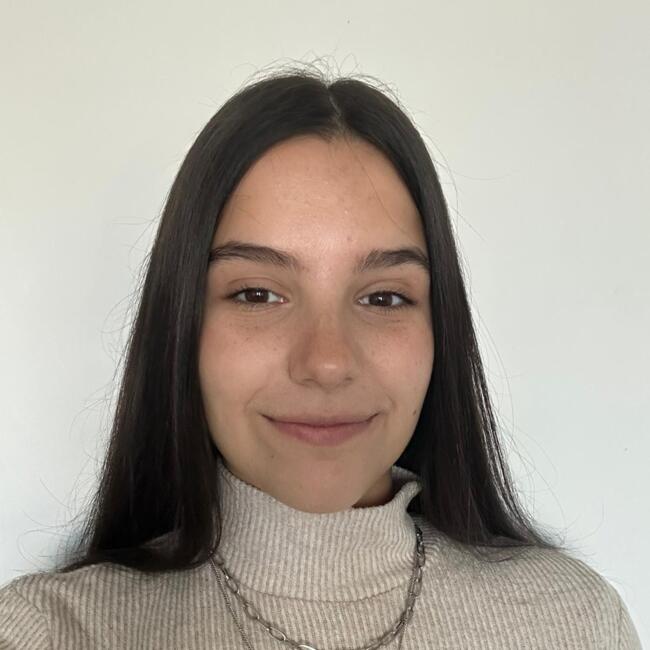 Babysitter in Montevideo: Xiomara