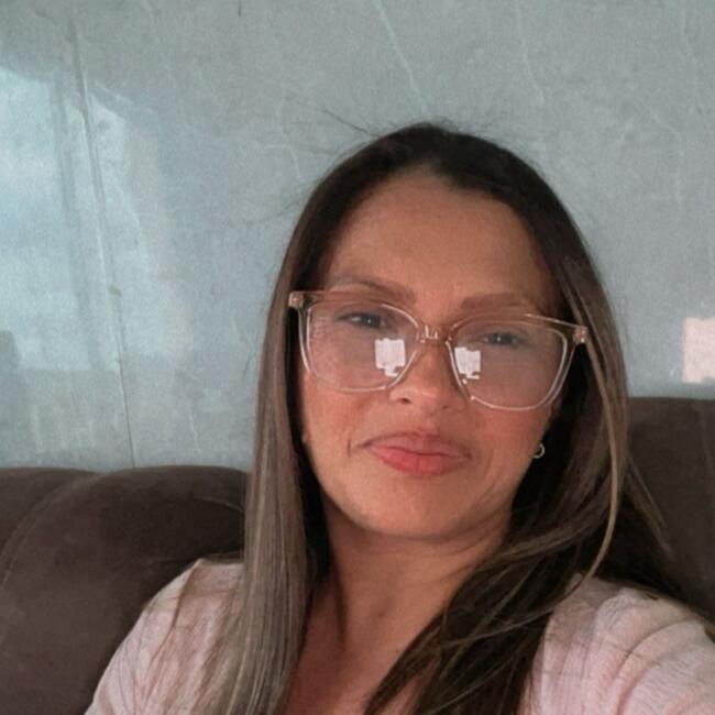 Babysitter in Burunga: Dianeth