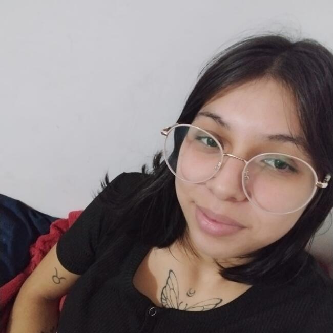 Babysitter in Capiatá: Vero