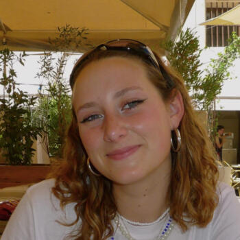 Babysitter in Bordeaux: Lune