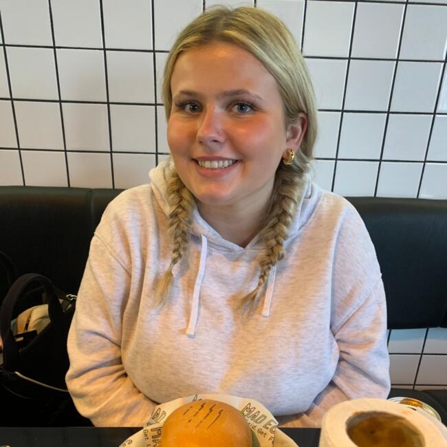 Babysitter in Blackrock: Abi