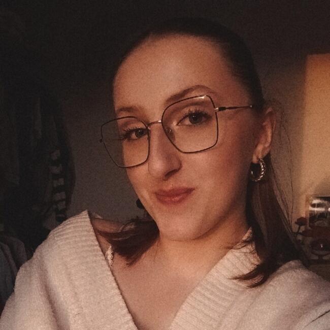 Babysitter in Boulogne-sur-Mer: Norah