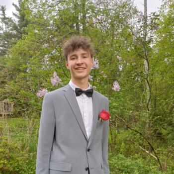 Babysitter in Andouillé: Lenny