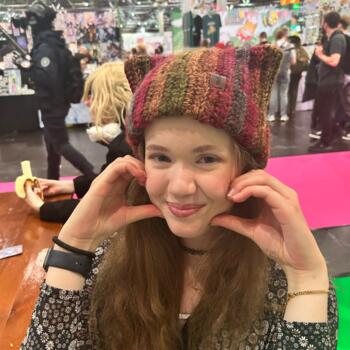 Babysitter in Nyköping: Ella