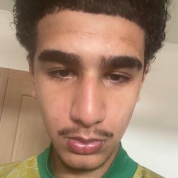 Babysitter in Gent: Anas