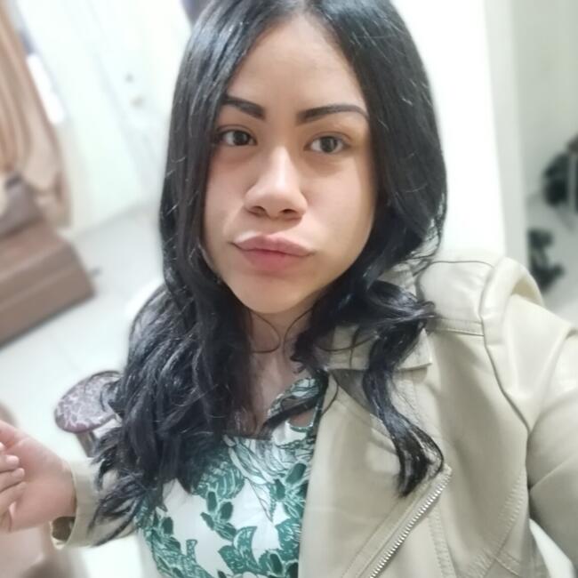 Niñera en Quito: Valentina