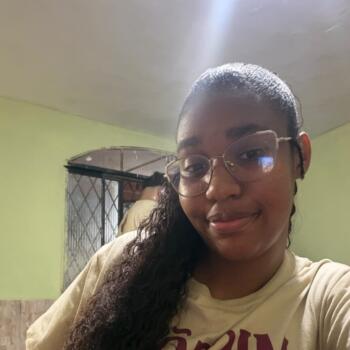 Babá em Nova Iguaçu: Maria